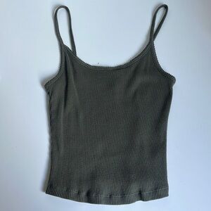 Small green women’s tank